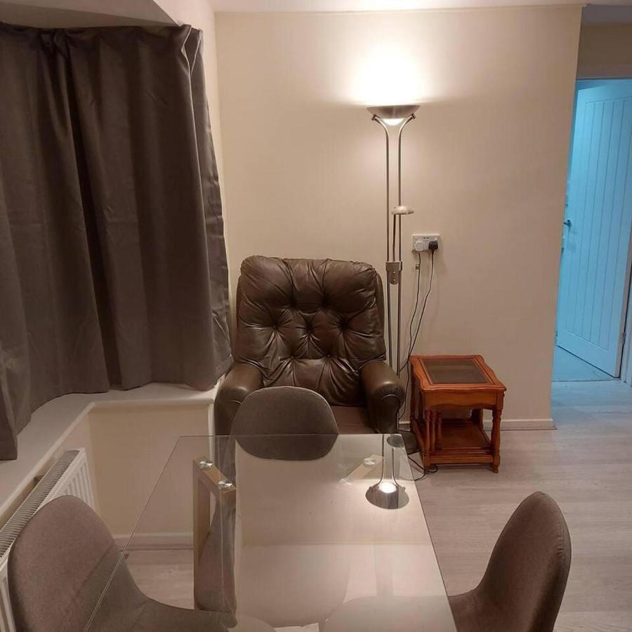 Lovely & Beautiful 2 Bed-Apartment In Богемвуд Экстерьер фото